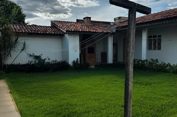 Casa para venda, 3 quarto(s),  Centro, Tangará Da Serra