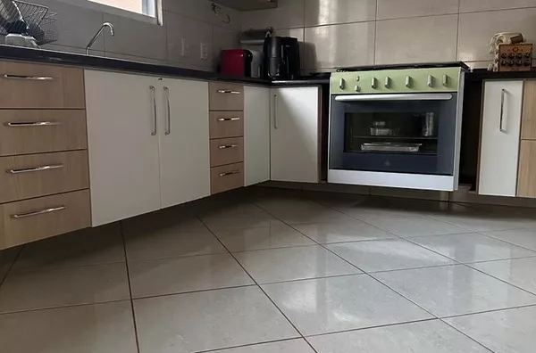 Casa para venda, 3 quarto(s),  Centro, Tangará Da Serra