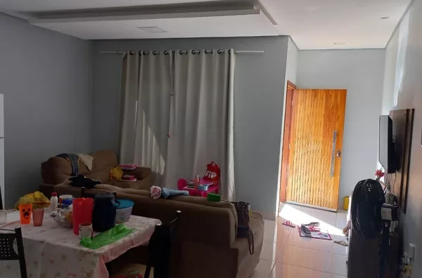 Casa para venda, 2 quarto(s),  Jardim Itália, Tangará Da Serra