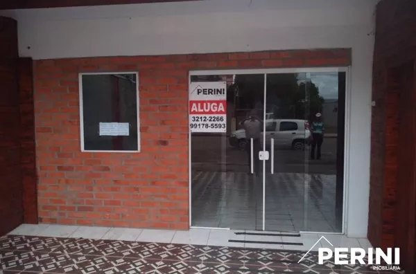 Sala Comercial + Duas Casas