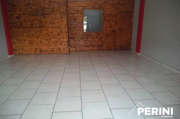 Sala Comercial + Duas Casas