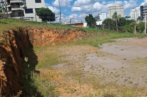 Terreno para venda,  Lourdes, Caxias Do Sul