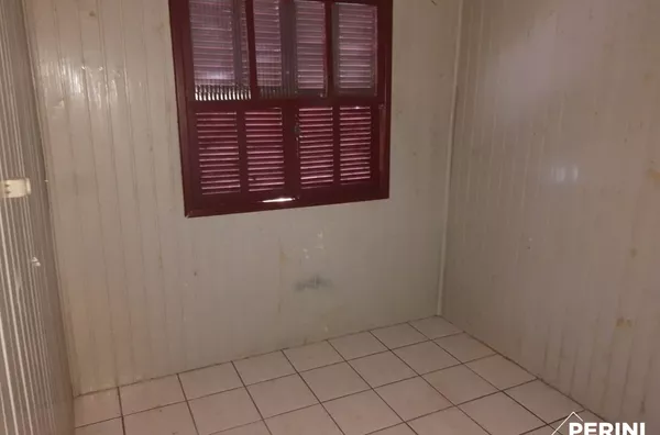 CASA BAIRRO CRUZEIRO