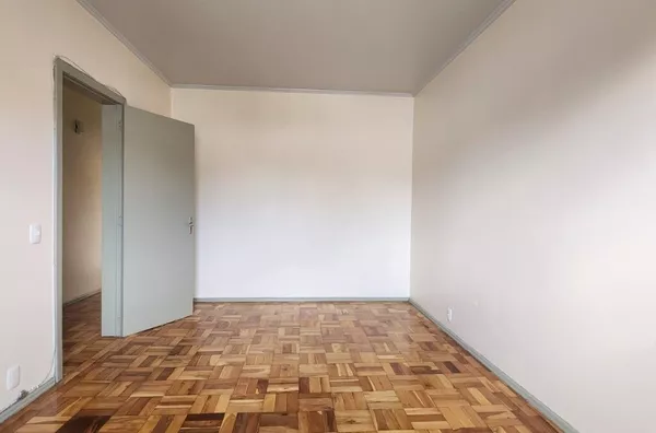 Apartamento 2 Dormitórios + dependência Cruzeiro