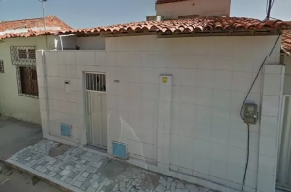 KITNET NA CIDADE 2000
