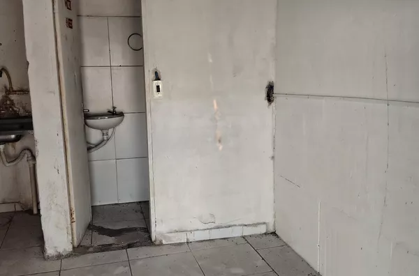 PONTO COMERCIAL NA VARJOTA