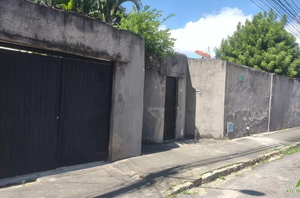 Casa à Venda no Bairro Rodolfo Teófilo