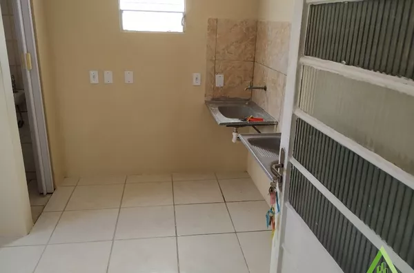 Kitnet  na Cidade 2000