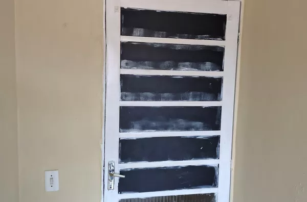 Apto na Qd 16, Cidade 2000