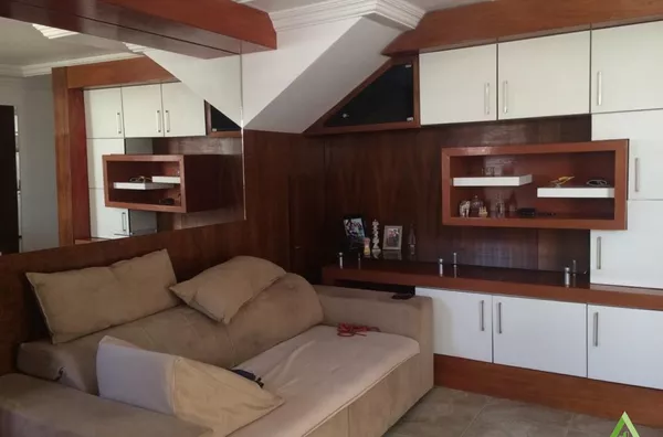 Vendo excelente casa no Eusébio