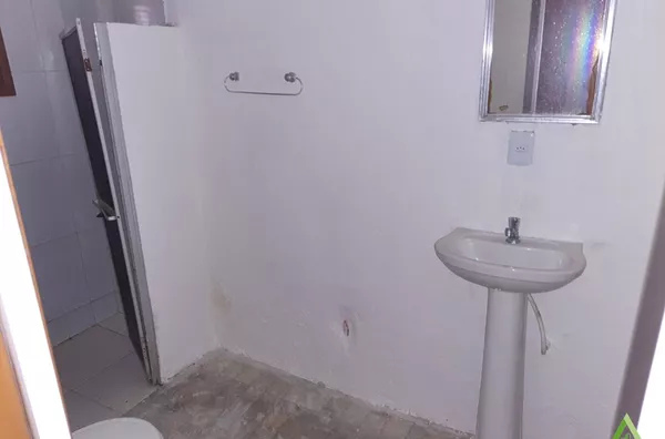 VENDO CASA TIPO C NA CIDADE 2000