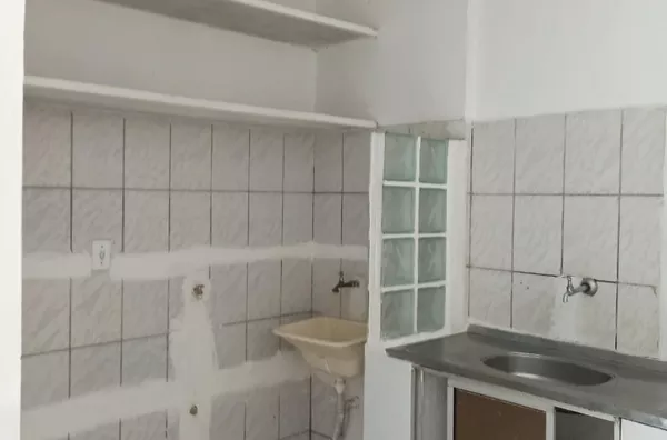 ALUGO KITNET NA CIDADE 2000 - Foto 4