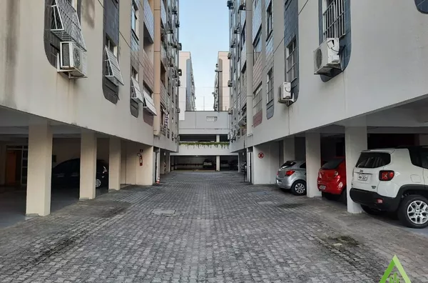 VENDO APTO NO BAIRRO DE FATIMA