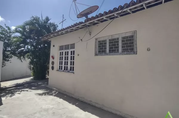 Casa à Venda no Bairro Rodolfo Teófilo