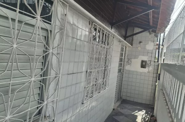 Casa para venda, 4 quarto(s),  Cidade 2000, Fortaleza