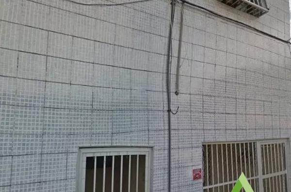 ALUGO APARTAMENTO COM 02 QUARTOS