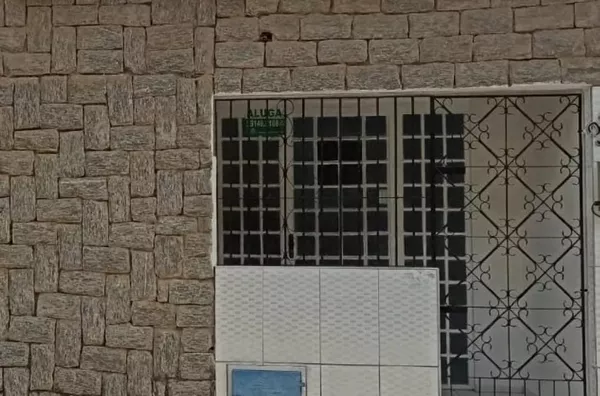 ALUGO KITNET NA CIDADE 2000