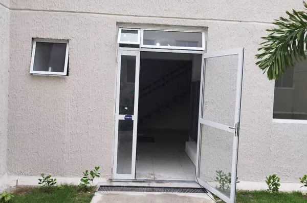 Apartamento para aluguel, 2 quarto(s),  Lagoa Redonda, Fortaleza