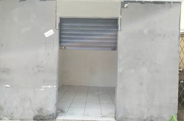 PONTO COMERCIAL NA VARJOTA