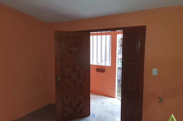 VENDO CASA TIPO C NA CIDADE 2000