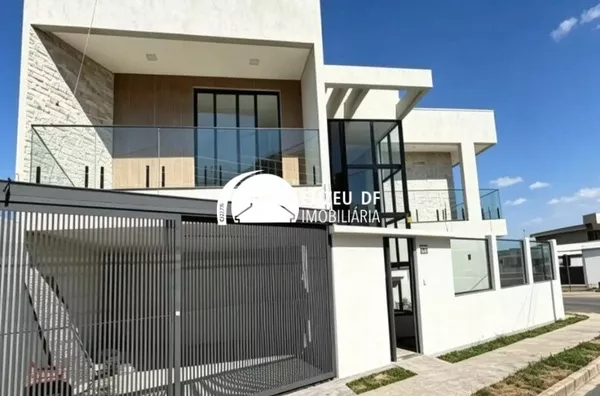 CASA A VENDA DE ALTO PADRÃO - QE 56 GUARÁ II