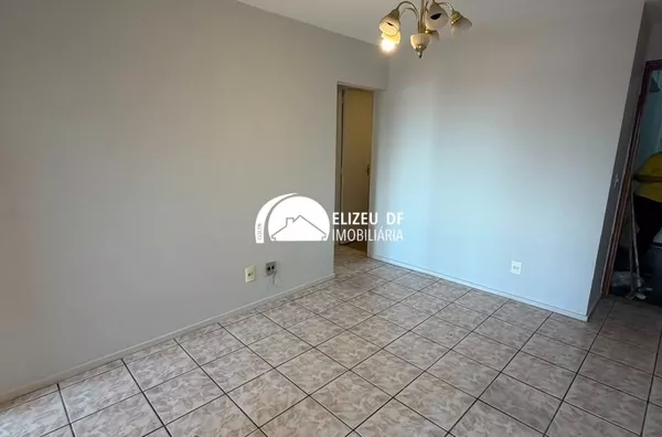 Elizeu DF Imobiliária aluga Apartamento no Edifício Guará Nobre no 2º andar
