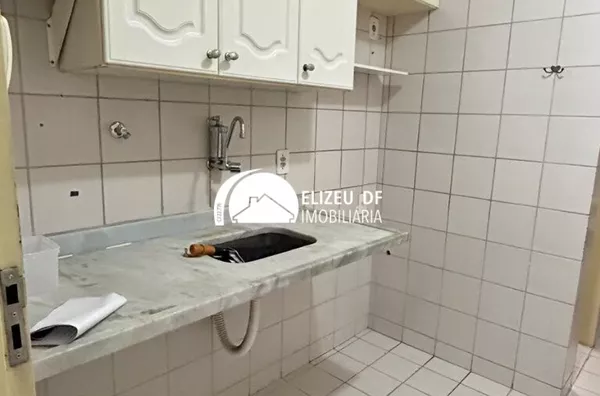 Elizeu Imóveis aluga apartamento no Ed. Guarapari do Guará II - Foto 4
