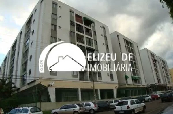 Elizeu Df Imobiliária vende excelente apartamento no Edificio Mediterranée 