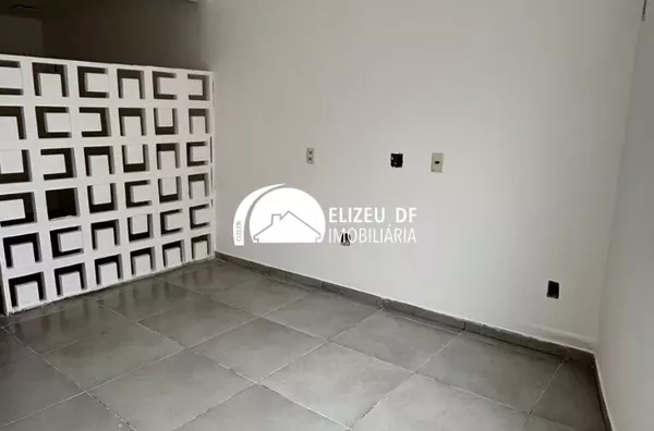 Elizeu Imóveis aluga Loja com 45 m² na QR 3 da Candangolândia