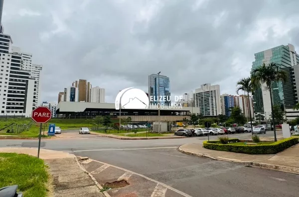 ALUGA-SE APARTAMENTO NO VIA AZALEIAS 2 QUARTOS AO LADO DA ESTAÇÃO AGUAS CLARAS