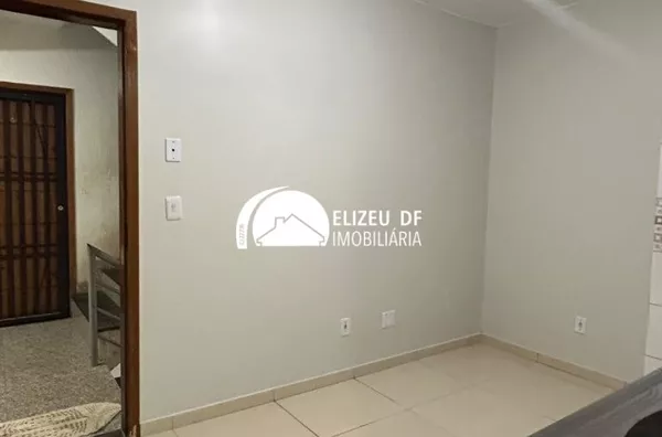 Brasília - Elizeu Imóveis aluga ótimo apartamento 1 quarto, Guará II