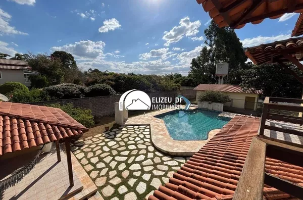 Magnífica casa à venda no Setor de Mansões Park Way, Brasília