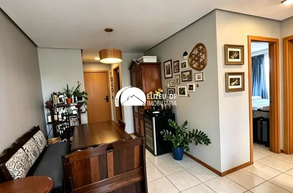 Elizeu DF Imobiliária vende apartamento com 2 quartos no Residencial Euzébio no Guará II