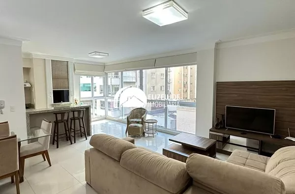 Lindo Apartamento na Beira da praia, Itapema