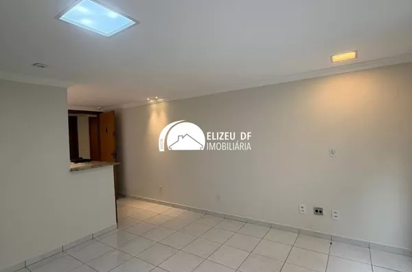Elizeu DF Imobiliária vende apartamento duplex no Edifício Alfa Mix