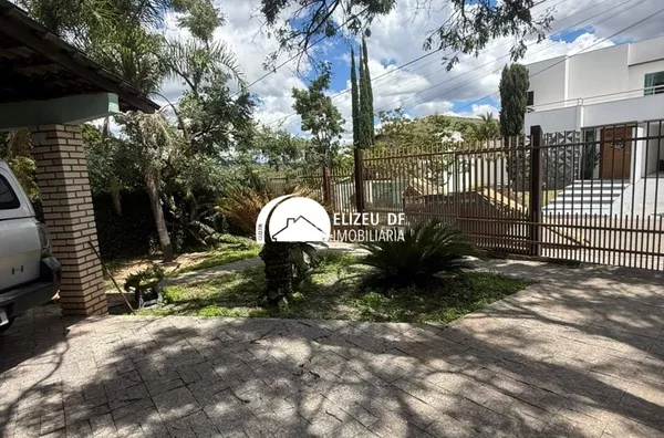 Elizeu DF Imobiliária Aluga Casa em condomínio com 3 quartos sendo 1 suíte, Jardim Botânico