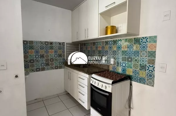 Elizeu DF Imobiliária vende apartamento de 1 quarto, Guará II
