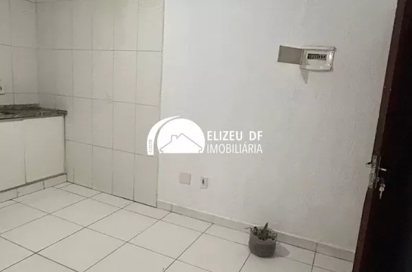 Elizeu Df Imobiliária aluga aluguel Apartamento na rua 24 do Guará II