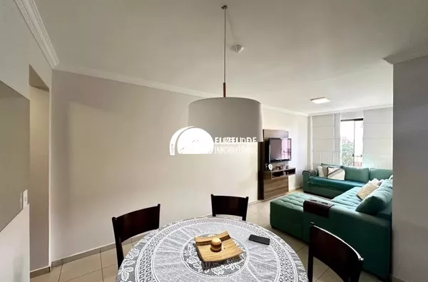 Elizeu Df Imobiliária vende excelente apartamento no Edificio Mediterranée 