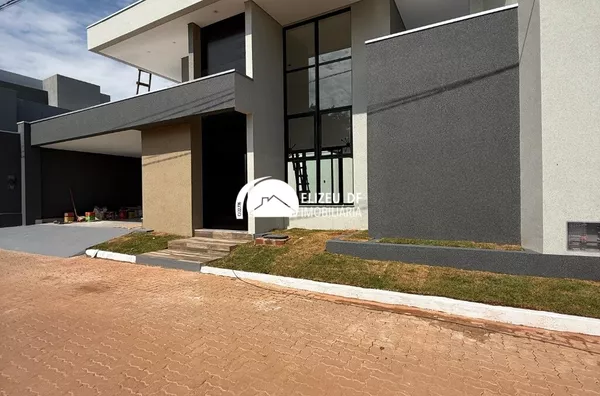 EXCELENTE CASA PARA LOCAÇÃO NO PARK WAY