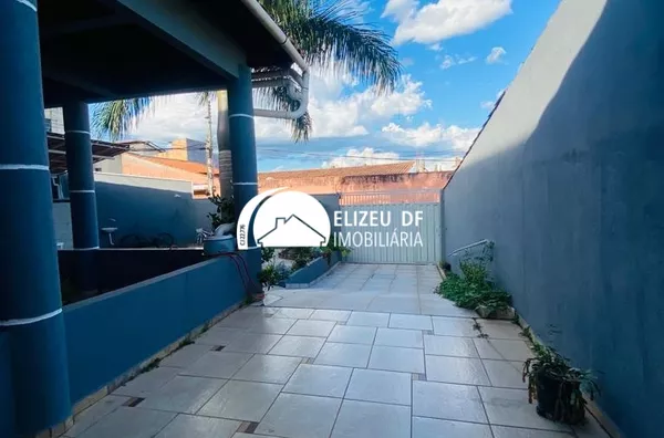 LINDA CASA COM 4 QUARTOS - COLONIA AGRICOLA/SAMAMBAIA