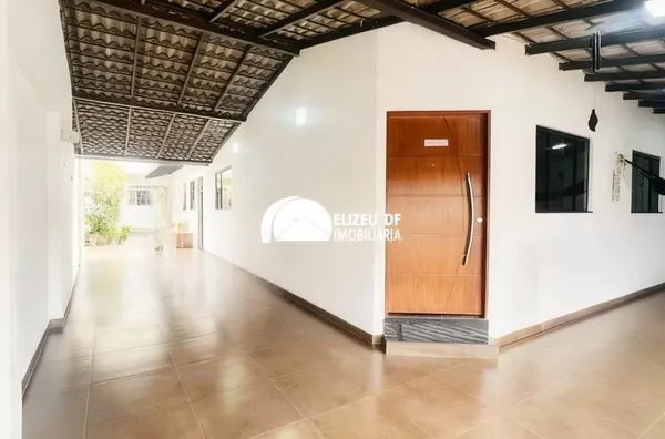 Excelente casa reformada em Taguatinga. Oportunidade! 
