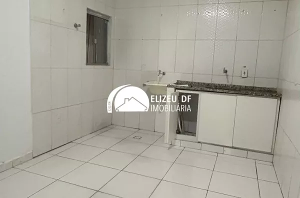 Elizeu Df Imobiliária aluga aluguel Apartamento na rua 24 do Guará II