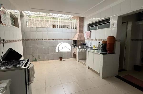 Elizeu Df Imobiliária vende/ troco por imóvel na QE 28
