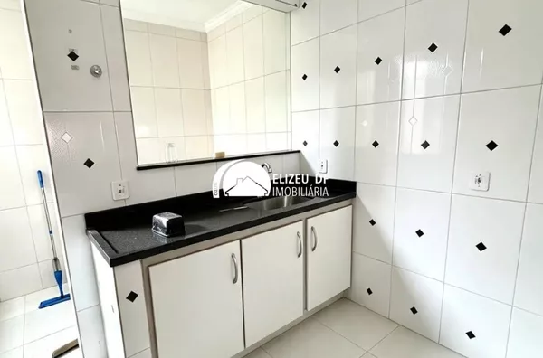 Elizeu Imóveis aluga apartamento com 3 quartos em Samambaia - Foto 2