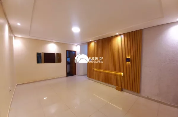 Elizeu Imóveis vende casa em condomínio com 4 quartos na Rua 3B da Vicente Pires