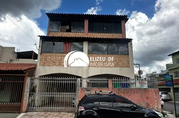Oportunidade casa para investimento já com aluguéis na QE 38 Guara 2. 