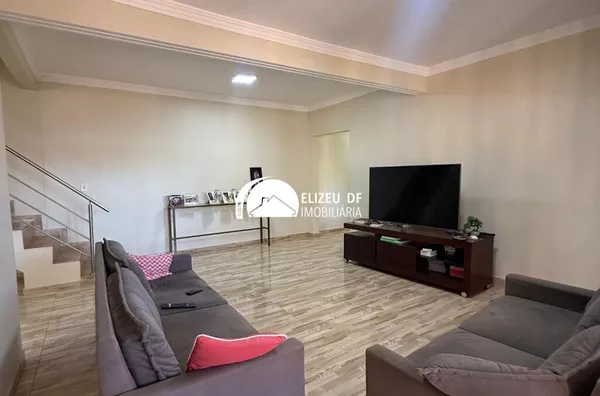 Elizeu Df Imobiliária vende excelente casa no Jokey