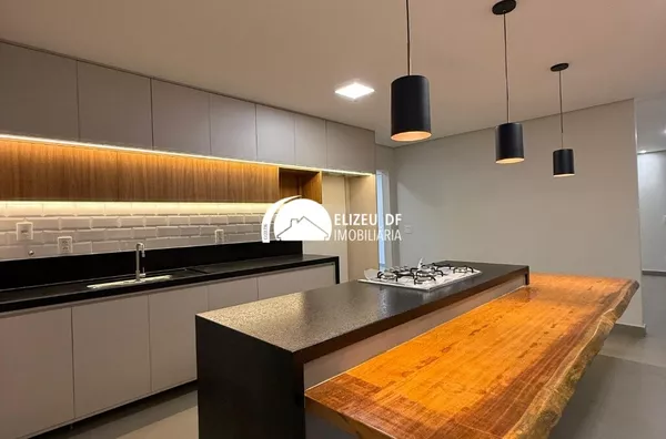 Excelente casa para venda no Bernardo Sayão, Brasília