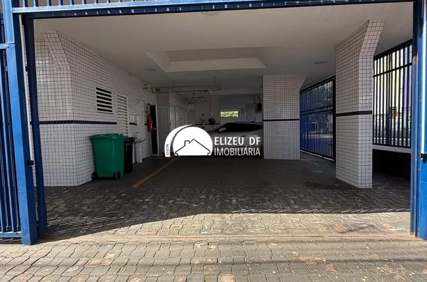 Elizeu DF Imobiliária apresenta excelente Dúplex à venda no Lúcio Costa!